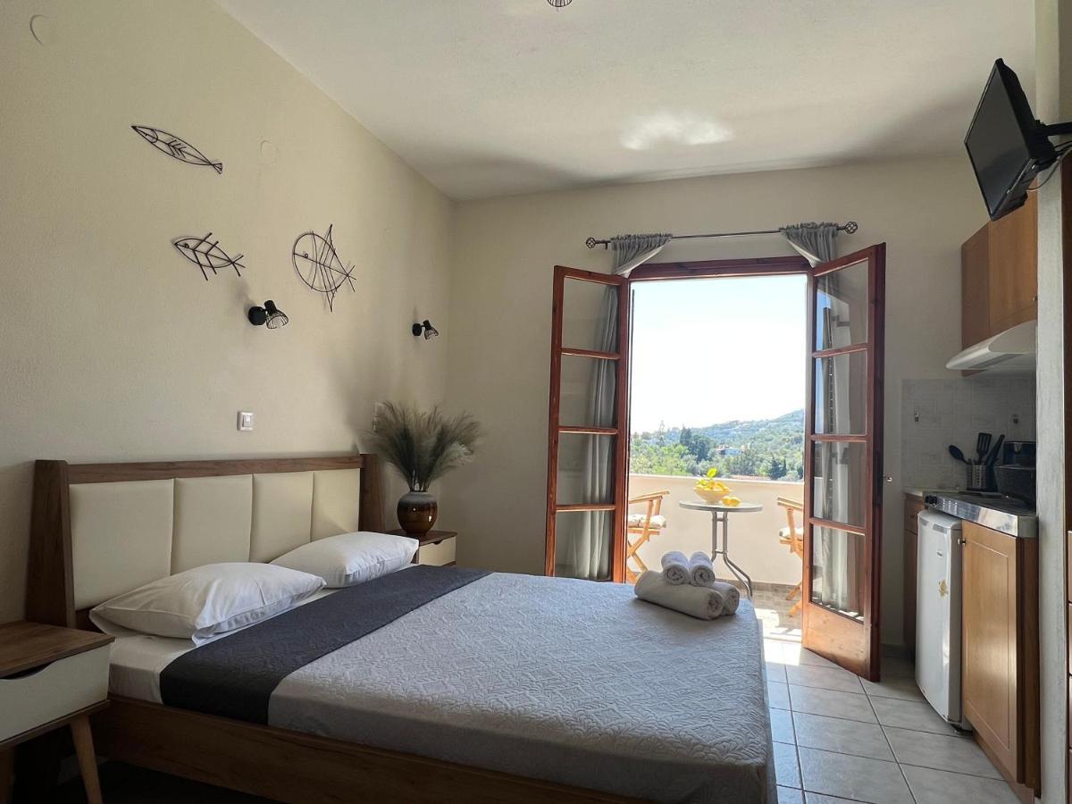 Jimmy'S Guest House Skiathos Экстерьер фото