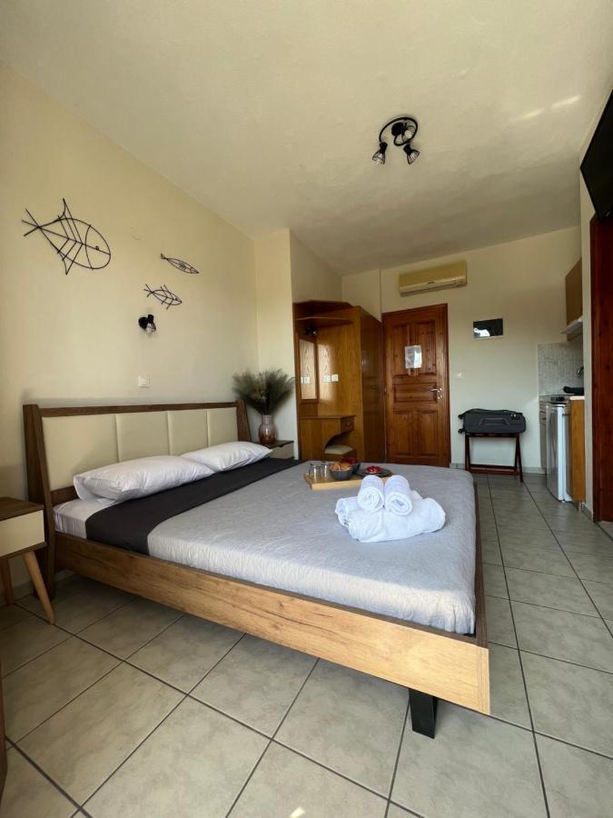 Jimmy'S Guest House Skiathos Экстерьер фото