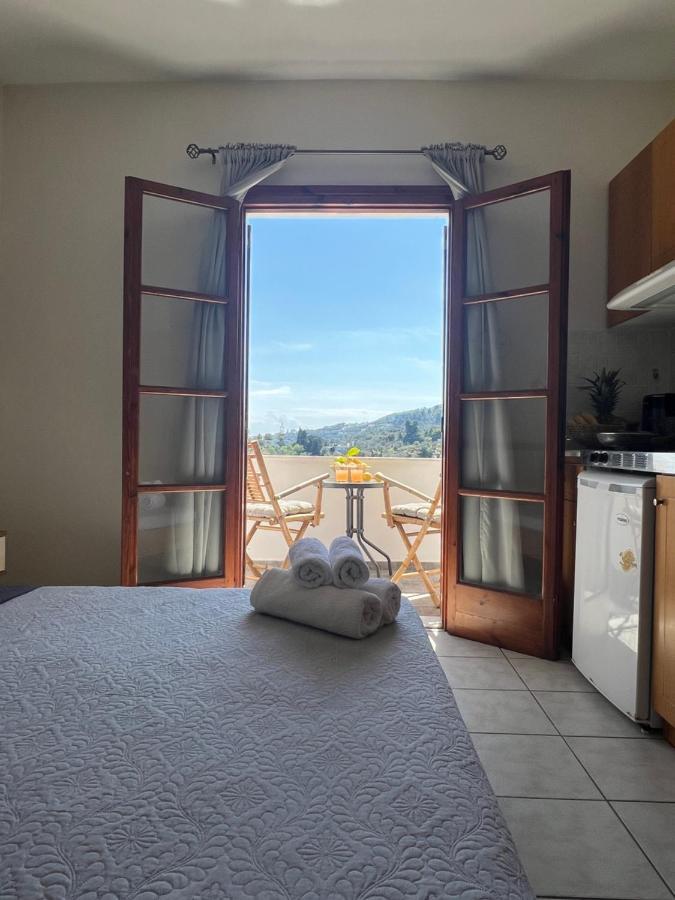Jimmy'S Guest House Skiathos Экстерьер фото