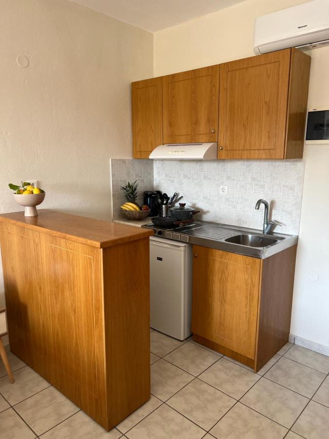 Jimmy'S Guest House Skiathos Экстерьер фото