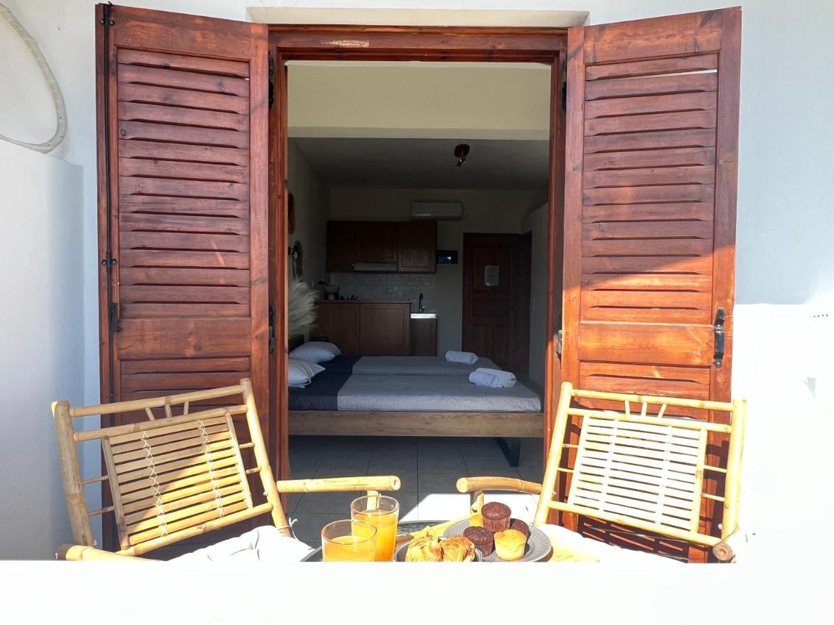 Jimmy'S Guest House Skiathos Экстерьер фото
